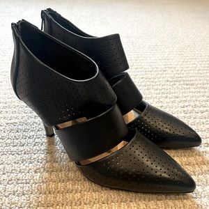 Pump/Booties - Bella Vita Danica Boot